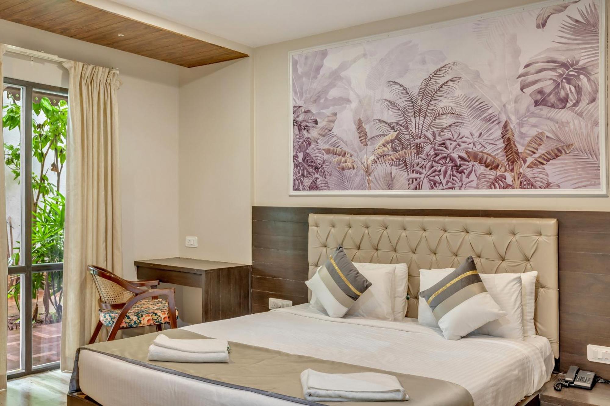 Skon Morjim Beach Resort By Orion Hotels Gamle Goa Eksteriør billede