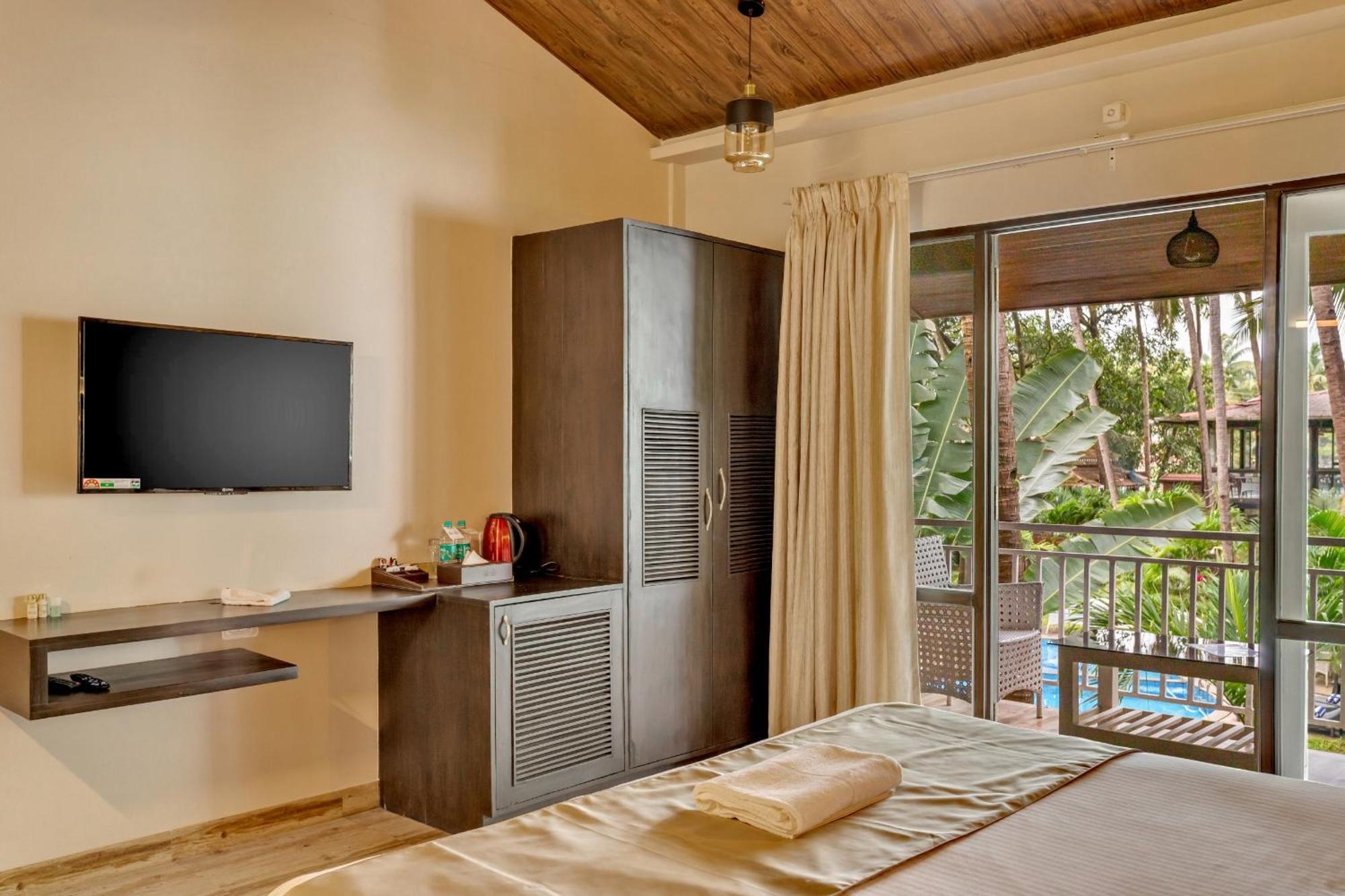 Skon Morjim Beach Resort By Orion Hotels Gamle Goa Eksteriør billede